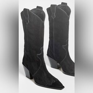AEYDE Ariel Suede Leather Black Boots